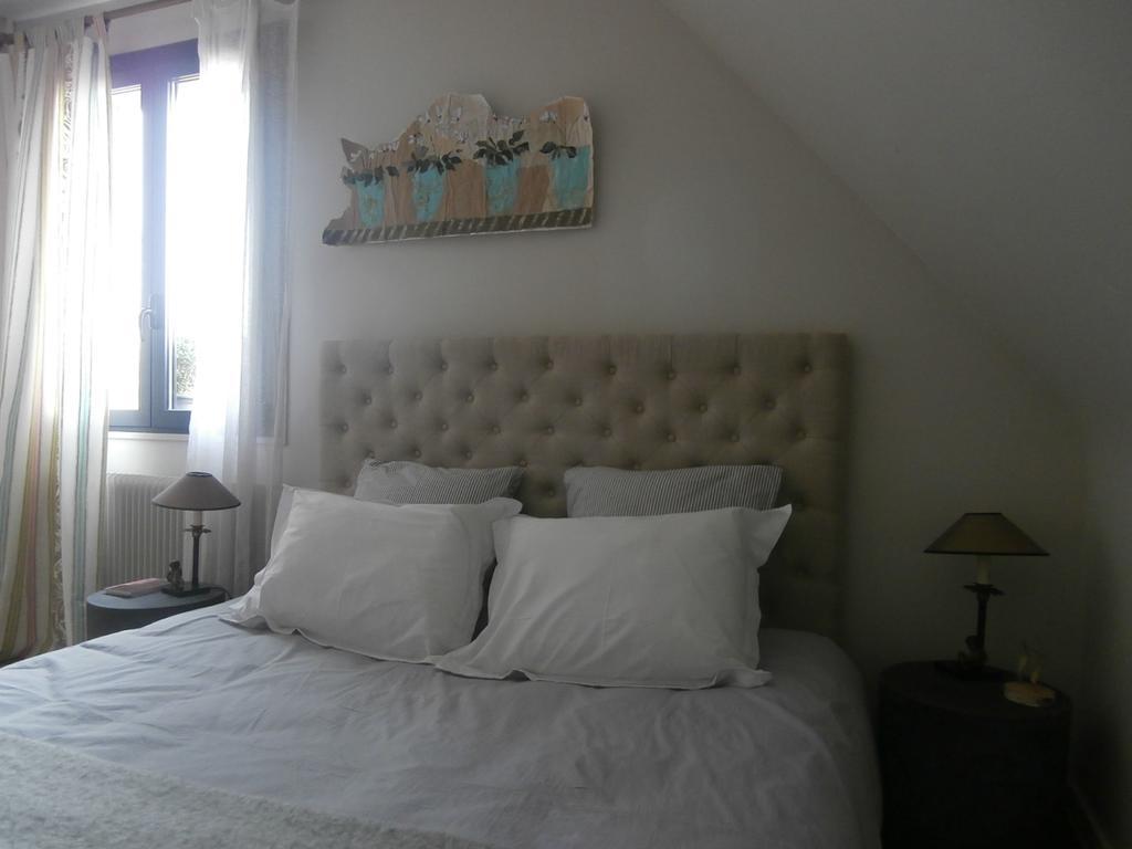 La Maison D'euphrasie D'hotes Bed & Breakfast